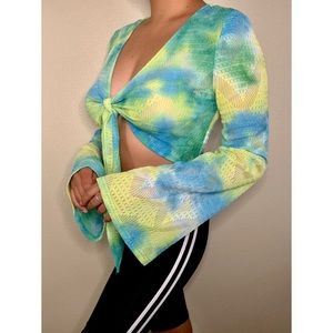 Bell Sleeve Green Blue Tie Dye Front Top Size L